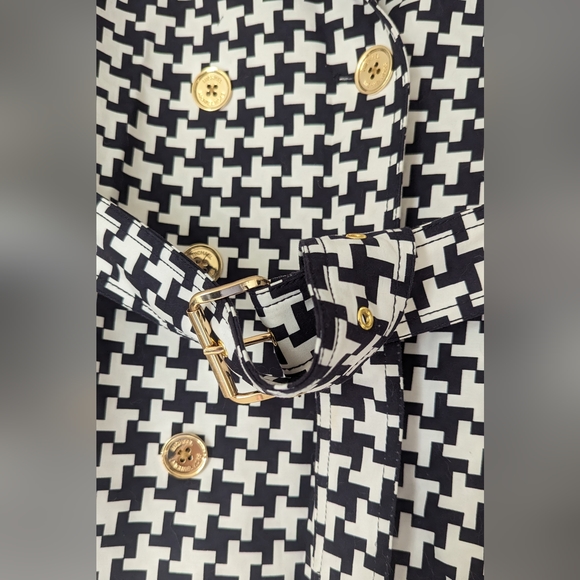 Michael Kors Trench Coat - Picture 6 of 9